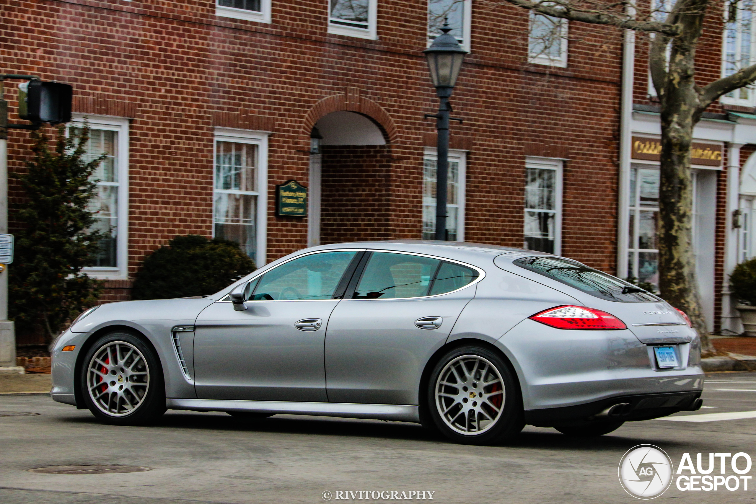 Porsche 970 Panamera Turbo MkI - 17 December 2024 - Autogespot