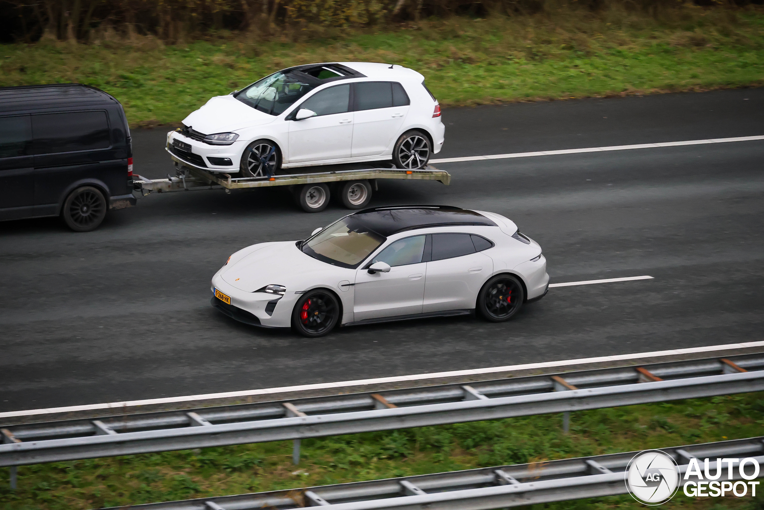 Porsche Taycan GTS Sport Turismo