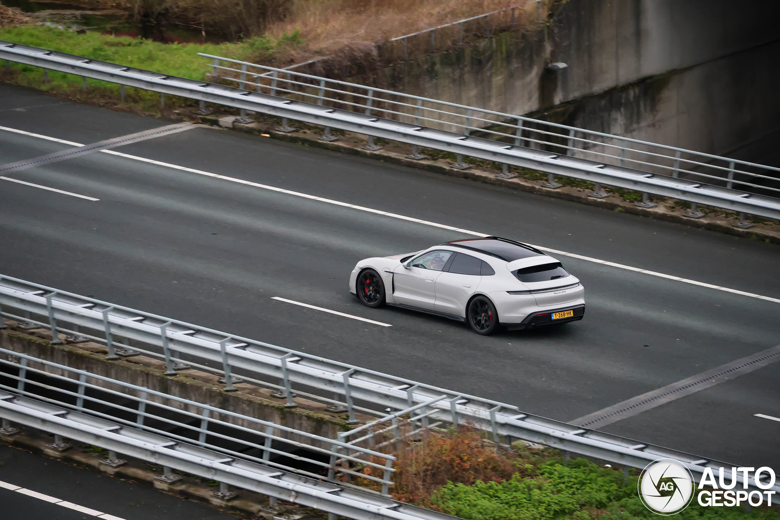 Porsche Taycan Gts Sport Turismo December Autogespot