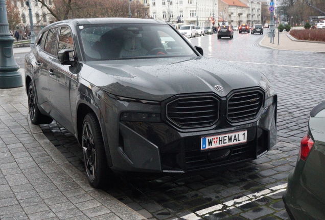 BMW XM G09