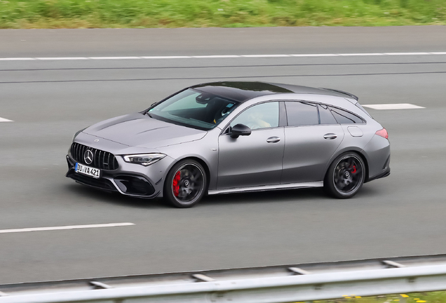 Mercedes-AMG CLA 45 S Shooting Brake X118