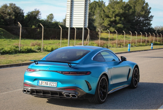 Mercedes-AMG GT 63 C192