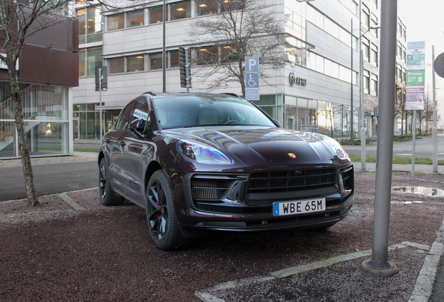 Porsche 95B Macan GTS MkIII