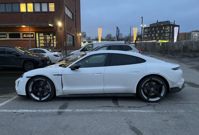 Porsche Taycan Turbo MkI
