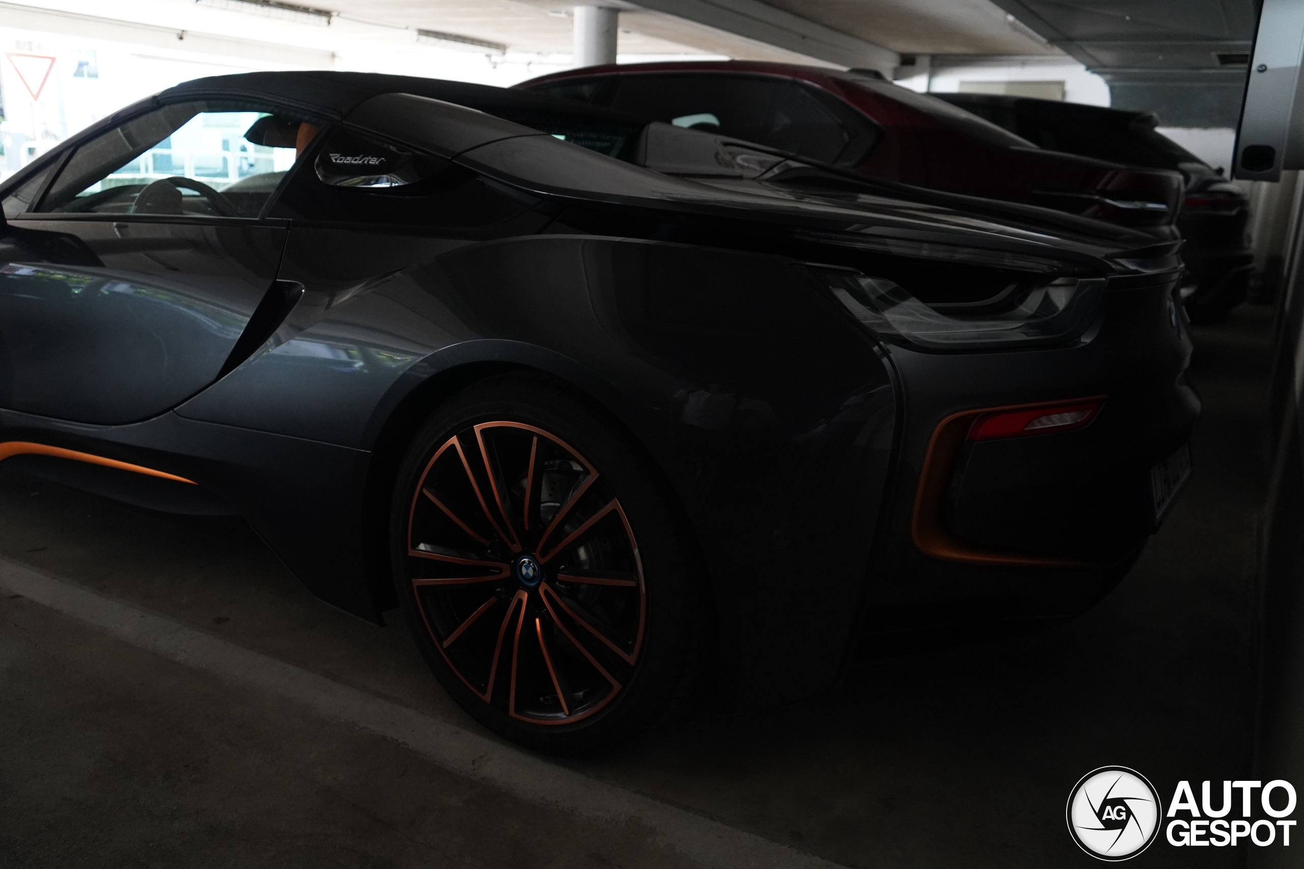 BMW i8 Roadster Ultimate Sophisto Edition - 18 December 2024 - Autogespot