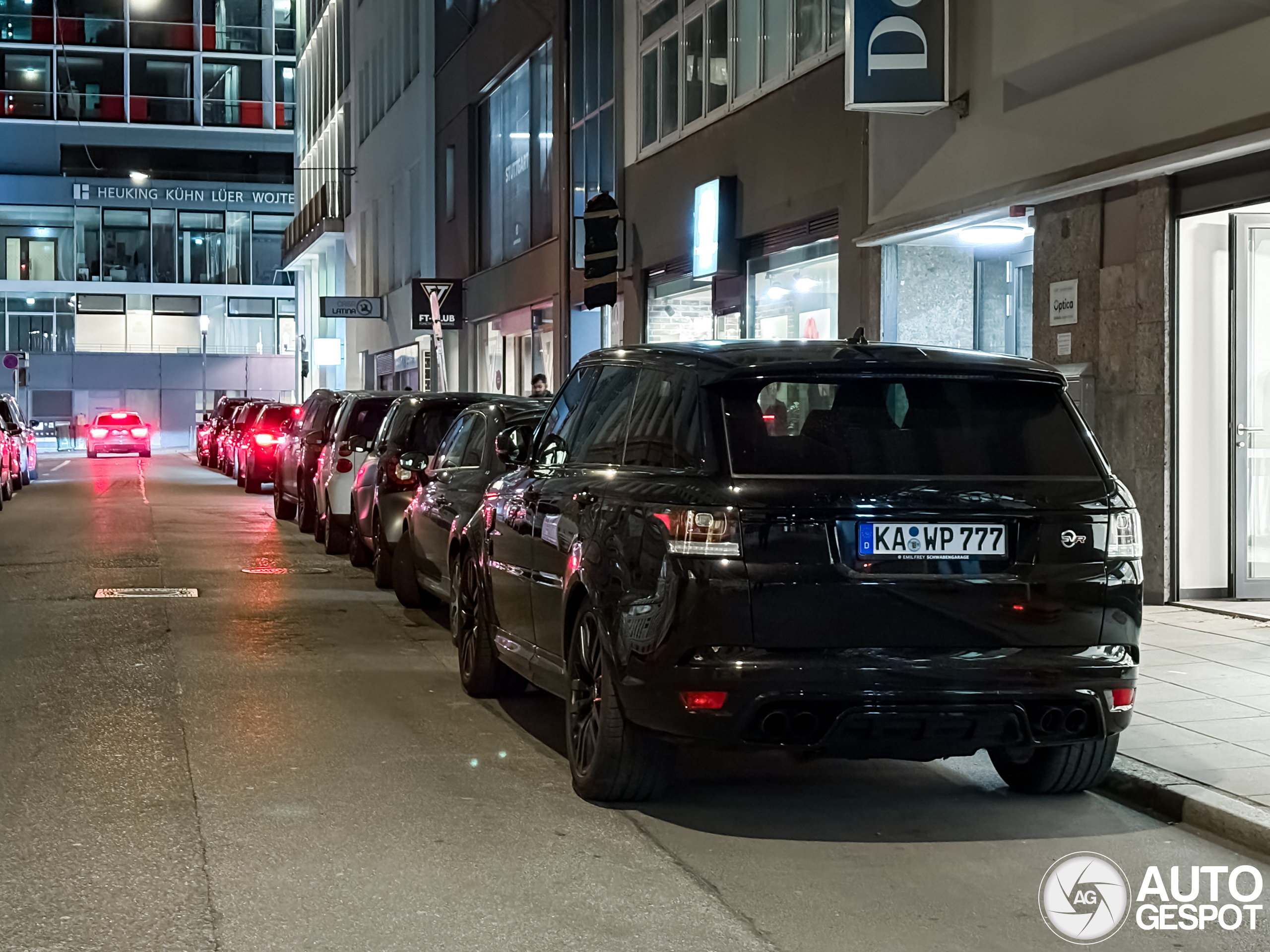Land Rover Range Rover Sport SVR