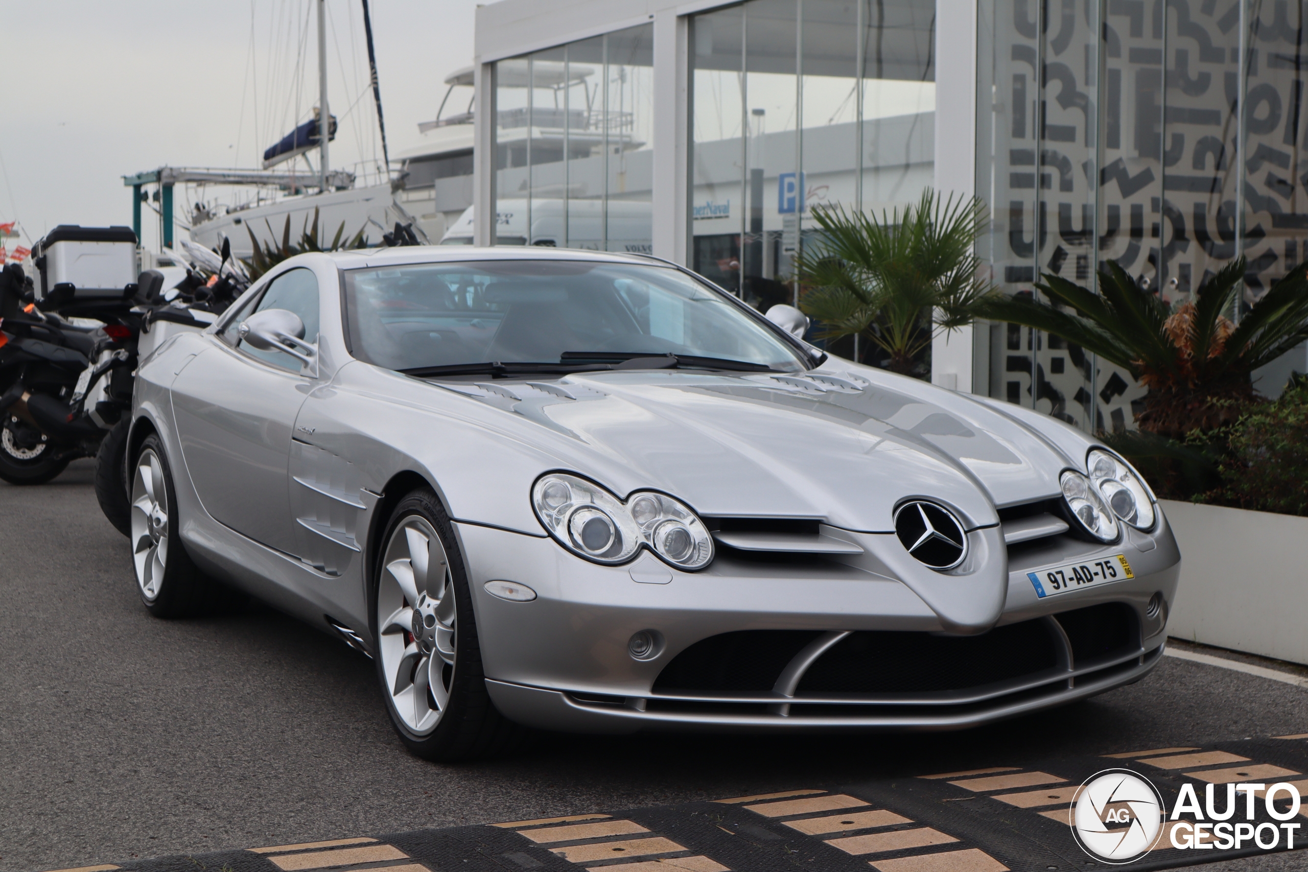 Mercedes Benz Slr Mclaren December Autogespot