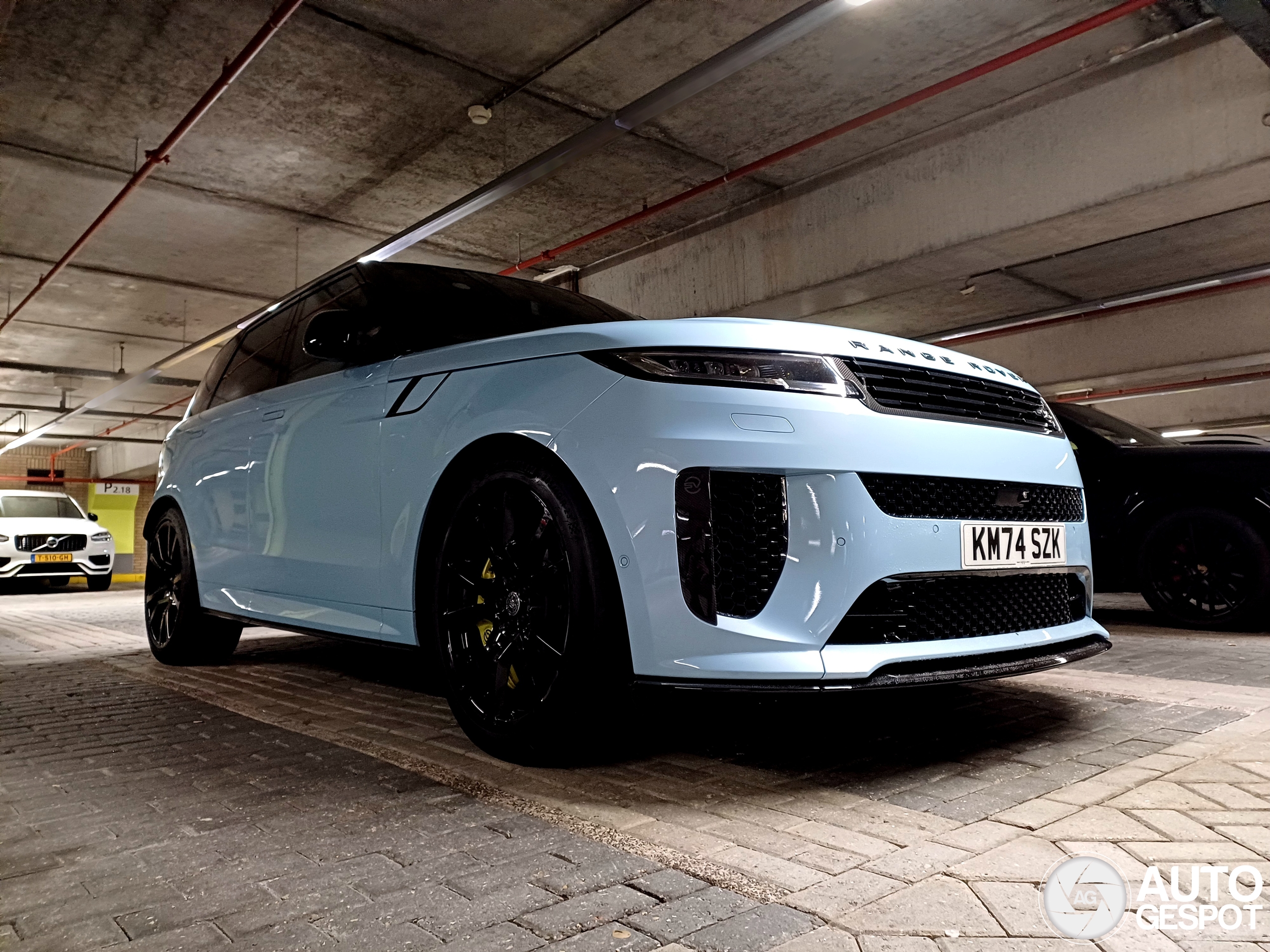 Range Rover Sport SV 2025 Celestial Collection