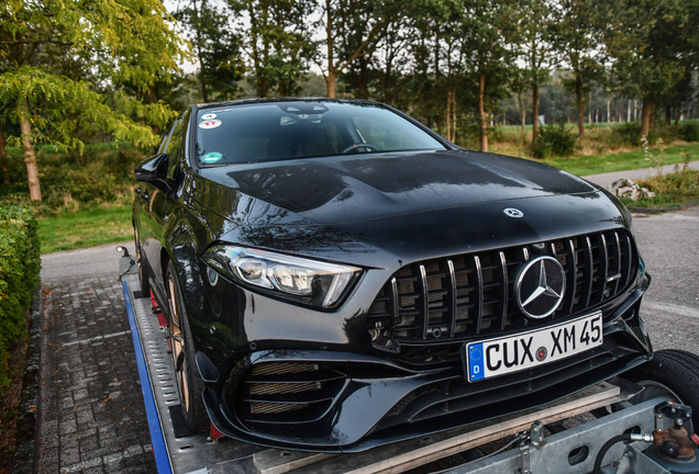 Mercedes-AMG A 45 S W177