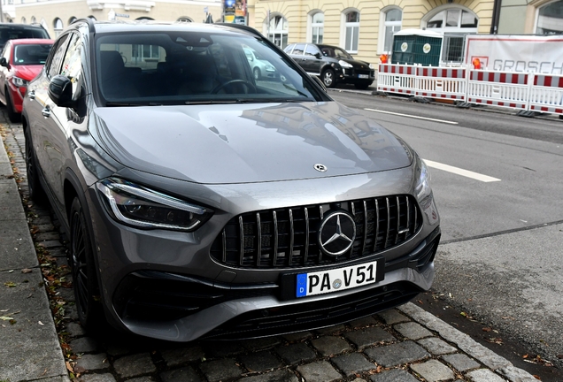 Mercedes-AMG GLA 45 4MATIC+ H247