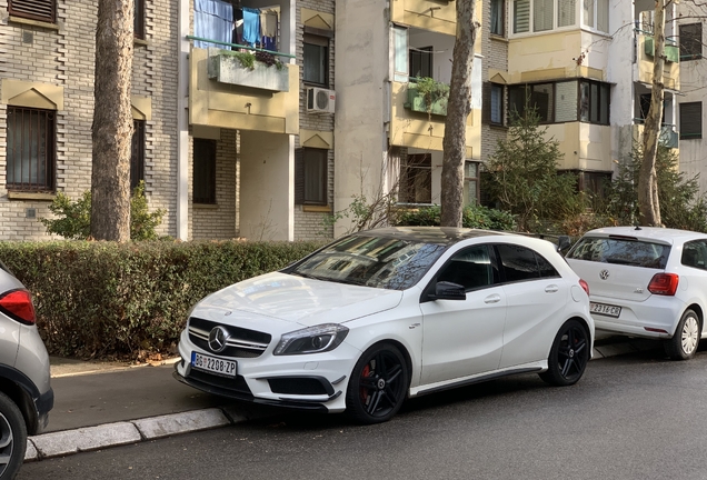 Mercedes-Benz A 45 AMG