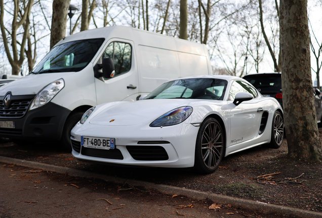 Porsche 718 Cayman S