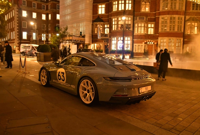 Porsche 992 S/T