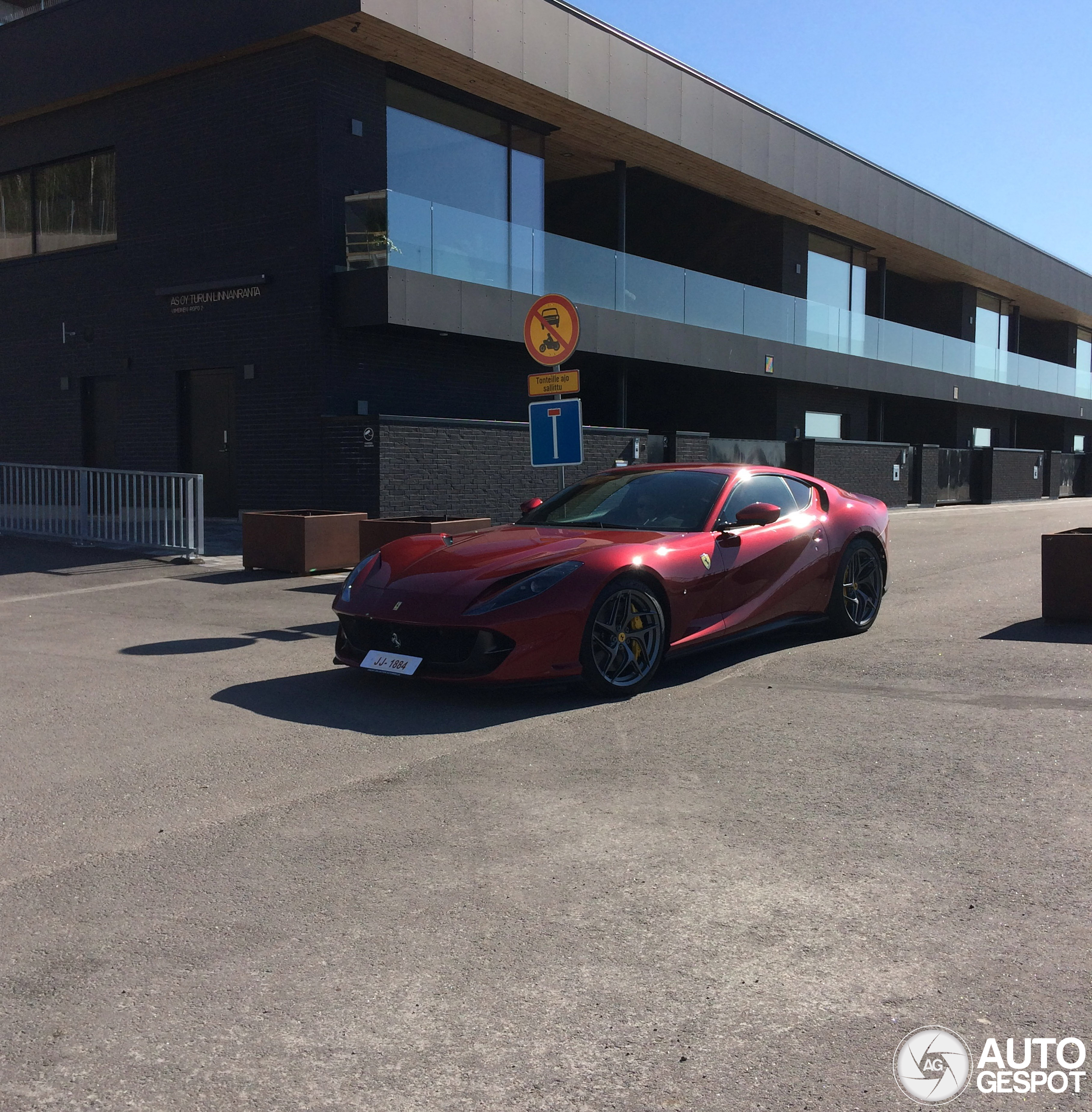 Ferrari 812 Superfast