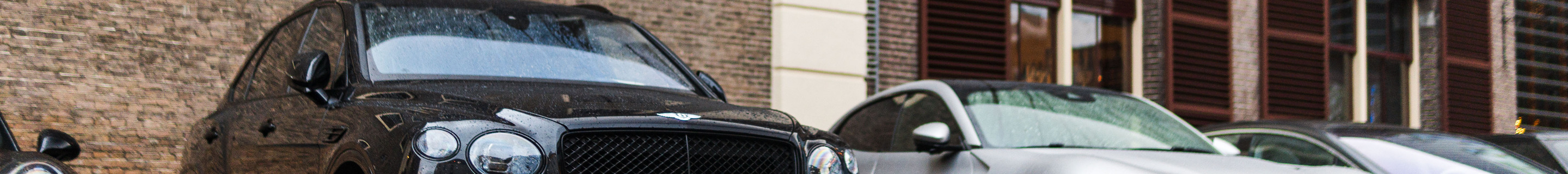 Bentley Bentayga V8 2021