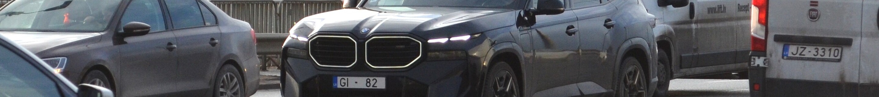 BMW XM G09
