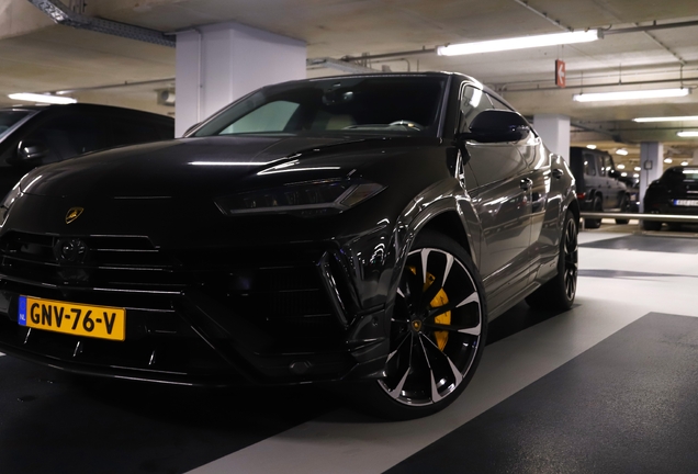 Lamborghini Urus S