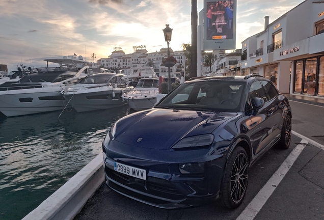 Porsche Macan EV Turbo