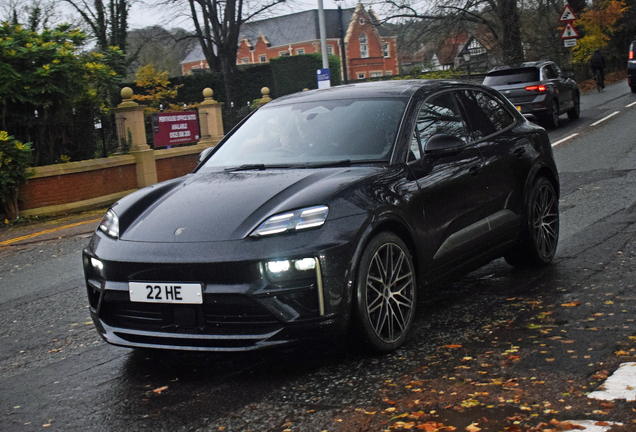Porsche Macan EV Turbo