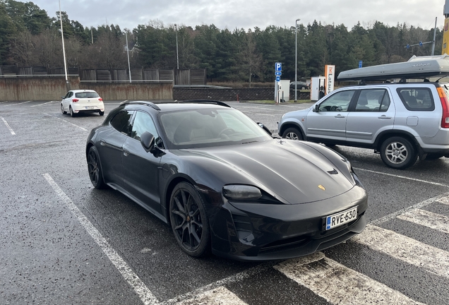 Porsche Taycan GTS Sport Turismo