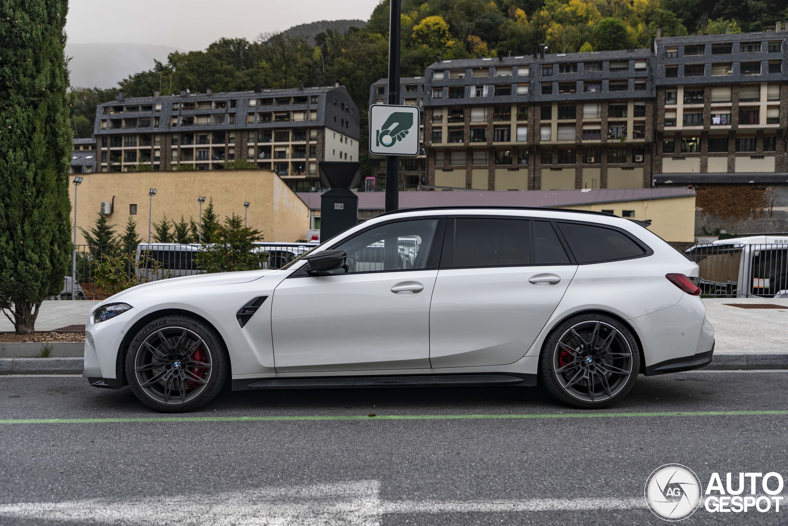 Bmw M G Touring Competition December Autogespot