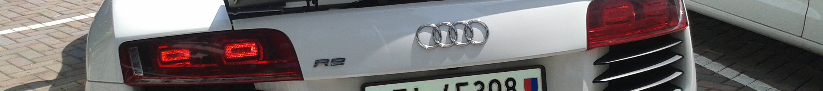 Audi R8