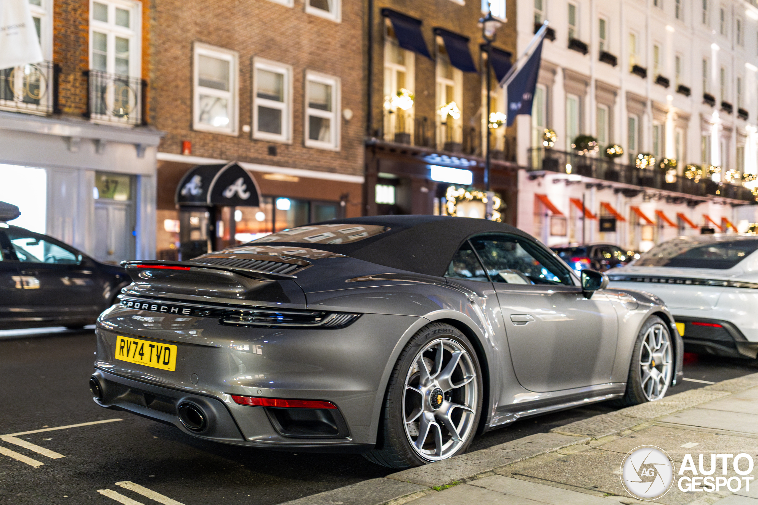 Porsche 992 Turbo Cabriolet