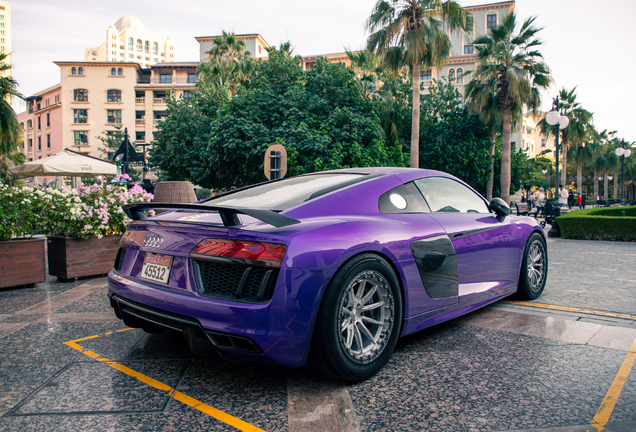 Audi R8 V10 Plus 2015