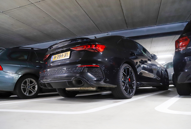 Audi RS3 Sedan 8Y