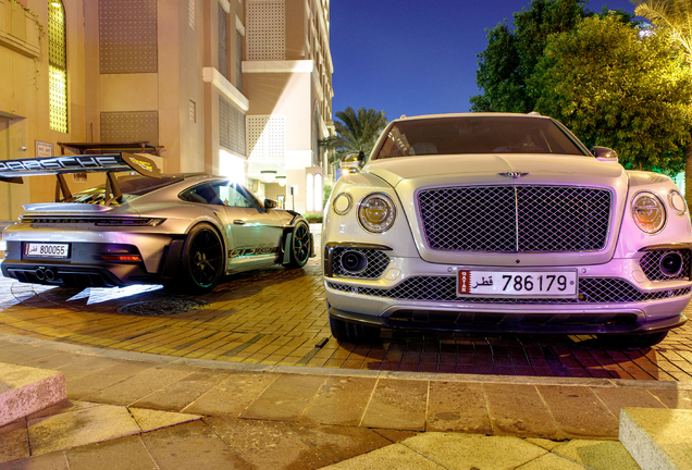Bentley Bentayga V8