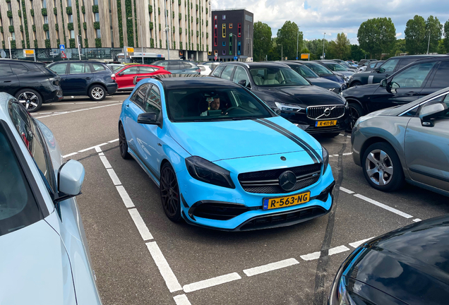 Mercedes-AMG A 45 W176 2015