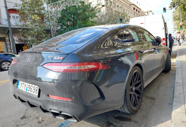 Mercedes-AMG GT 63 S X290