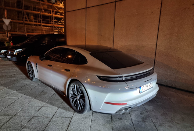Porsche 972 Panamera GTS