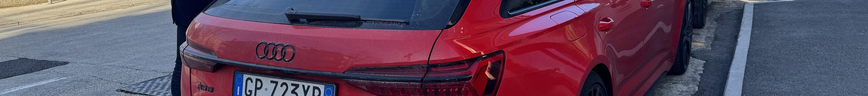 Audi RS6 Avant C8