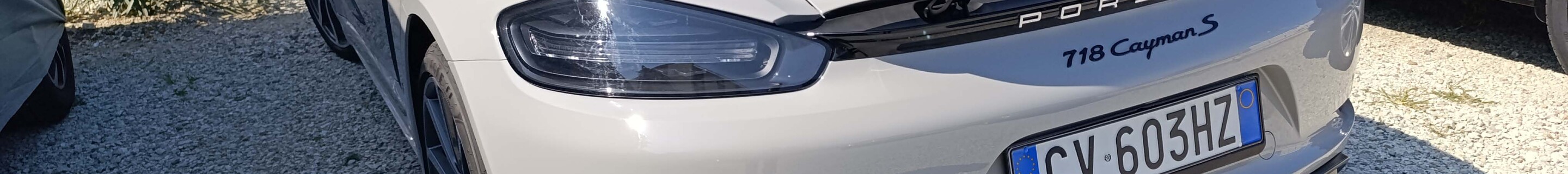 Porsche 718 Cayman S