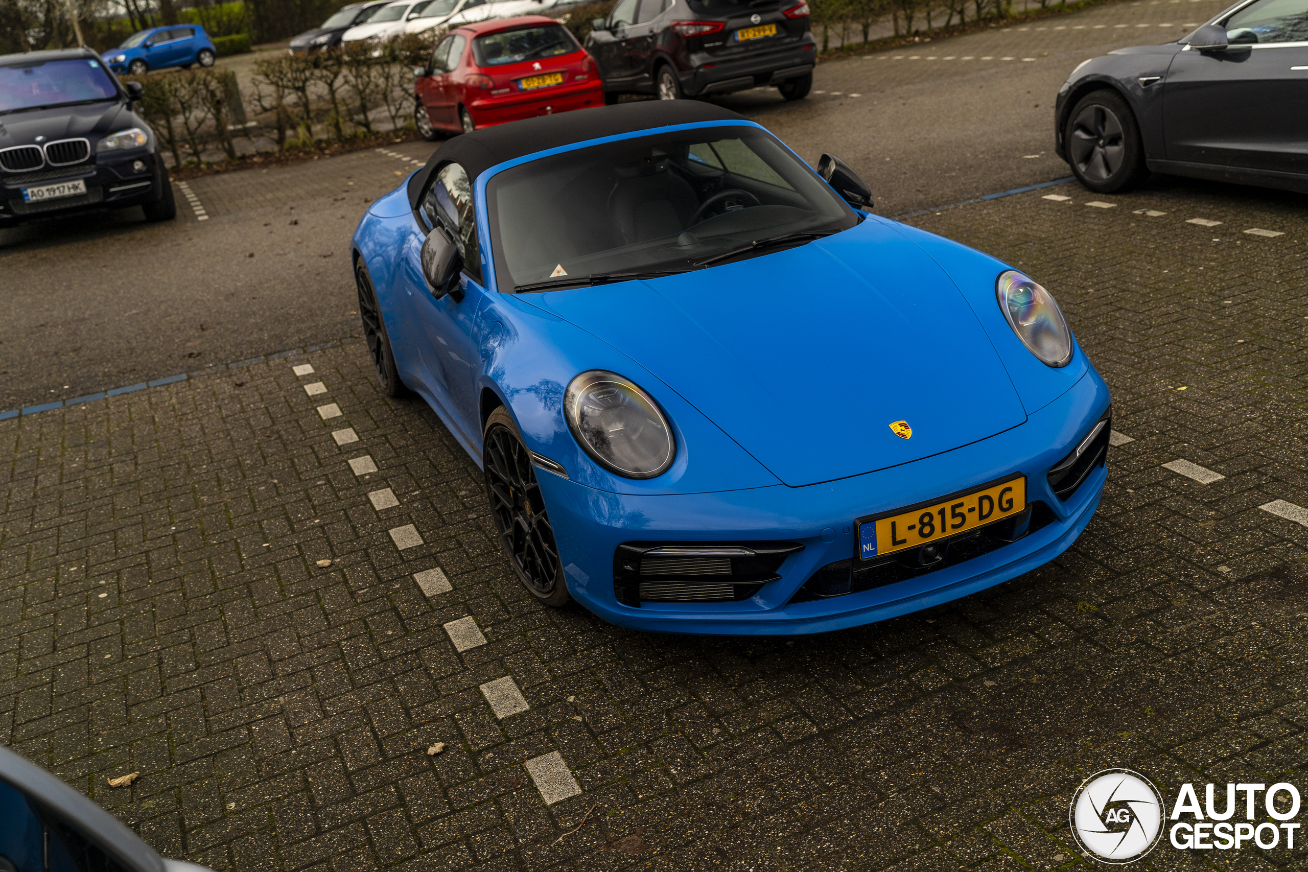 Porsche 992 Carrera 4S Cabriolet