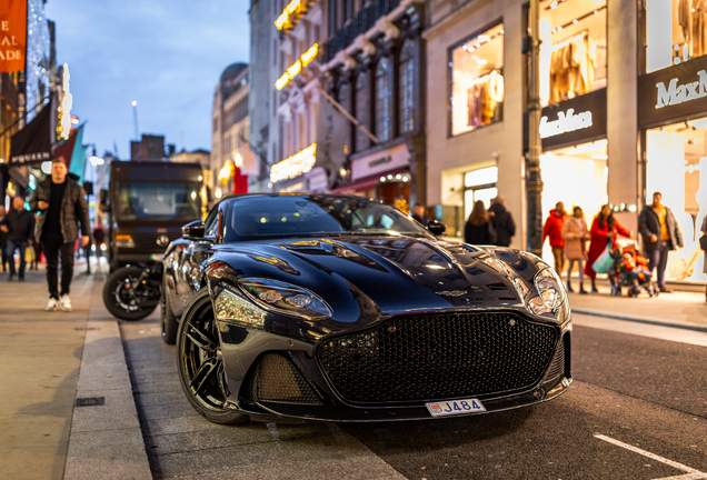 Aston Martin DBS Superleggera Volante