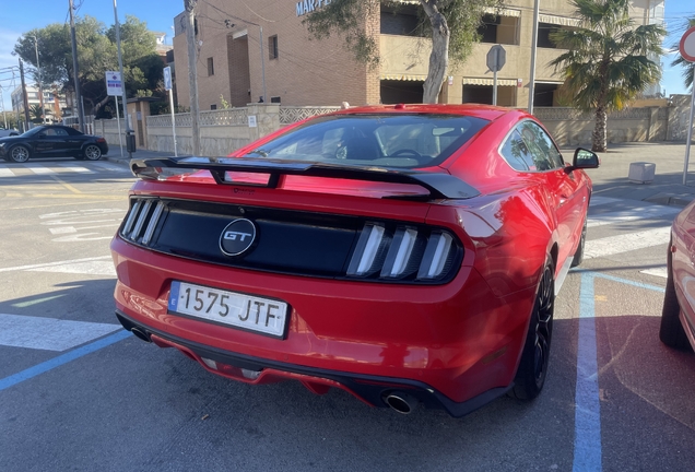 Ford Mustang GT 2015