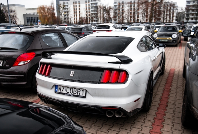Ford Mustang Shelby GT350 2015