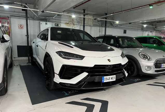 Lamborghini Urus Performante
