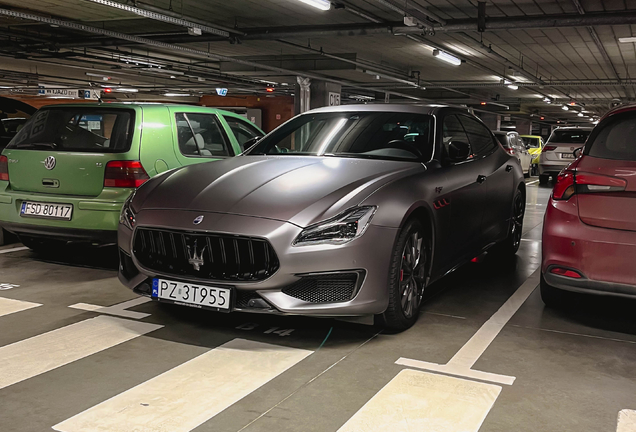 Maserati Quattroporte Trofeo