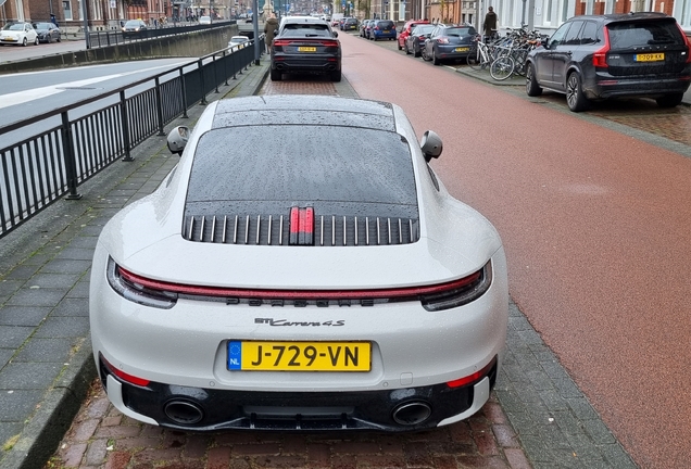 Porsche 992 Carrera 4S MkI