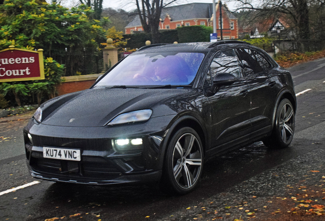 Porsche Macan EV Turbo