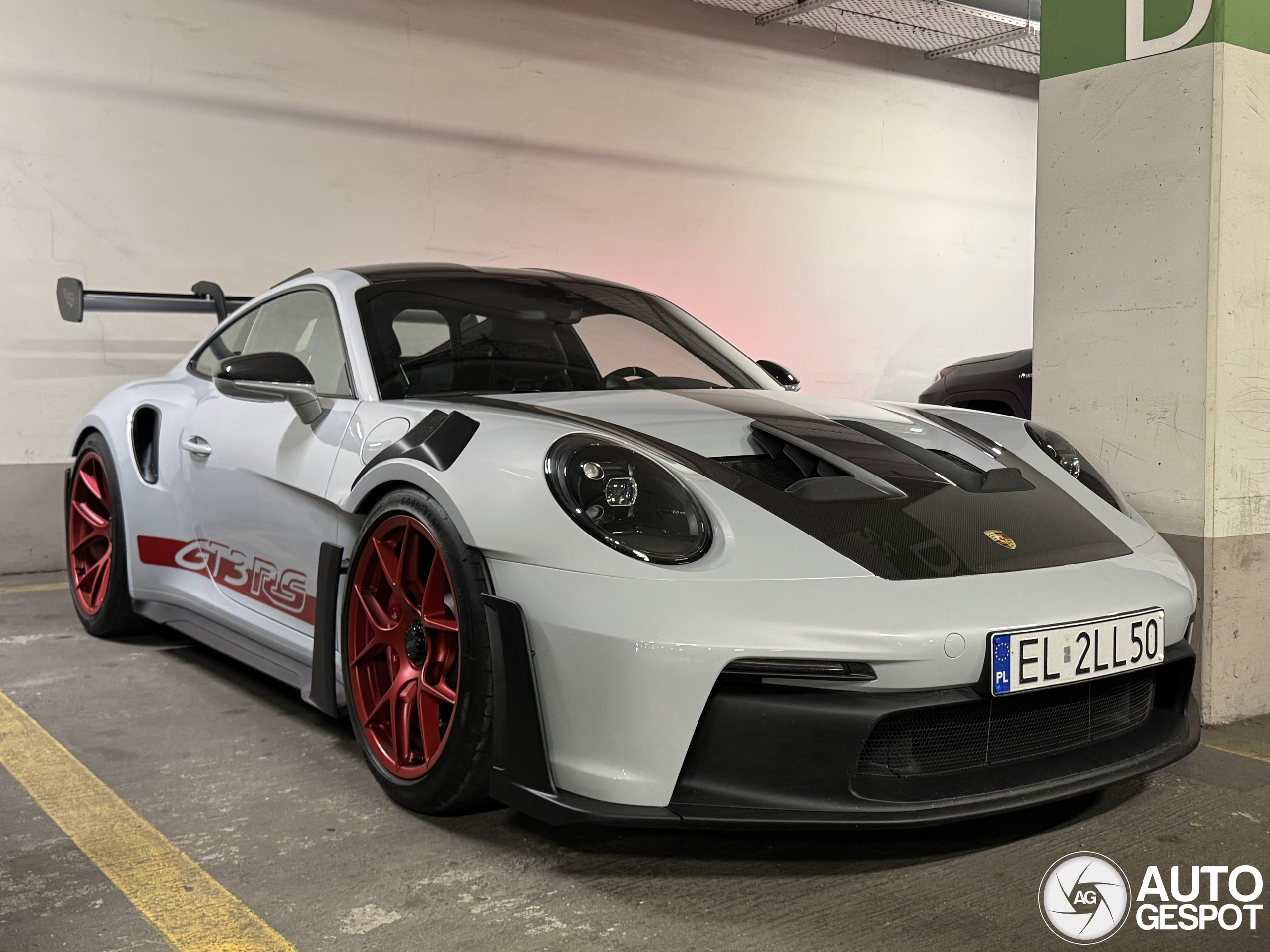 Porsche Gt Rs Weissach Package December Autogespot