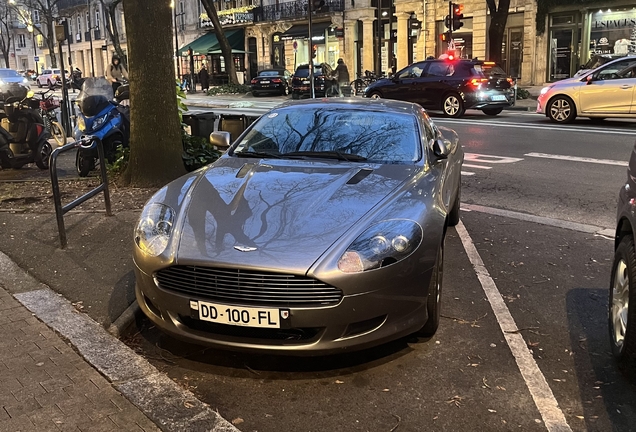 Aston Martin DB9
