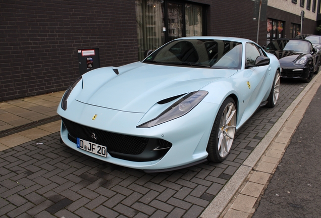 Ferrari 812 Superfast