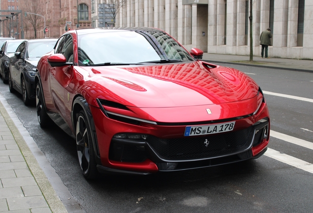 Ferrari Purosangue