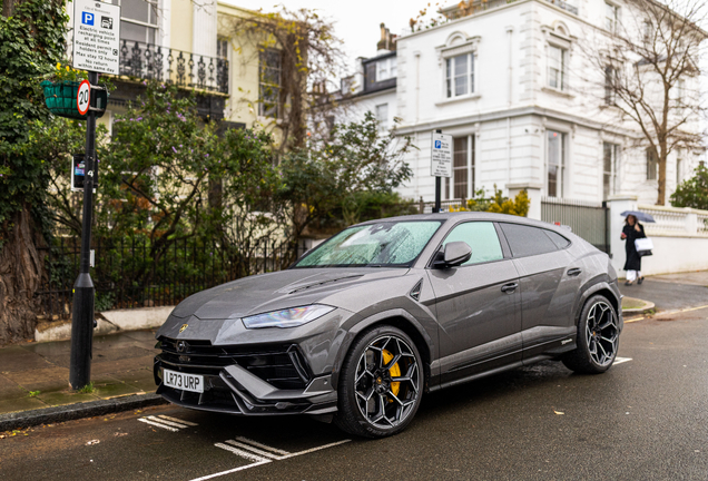 Lamborghini Urus Performante