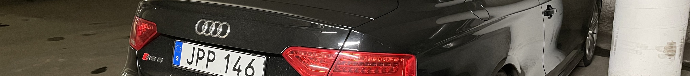 Audi RS5 B8 2012