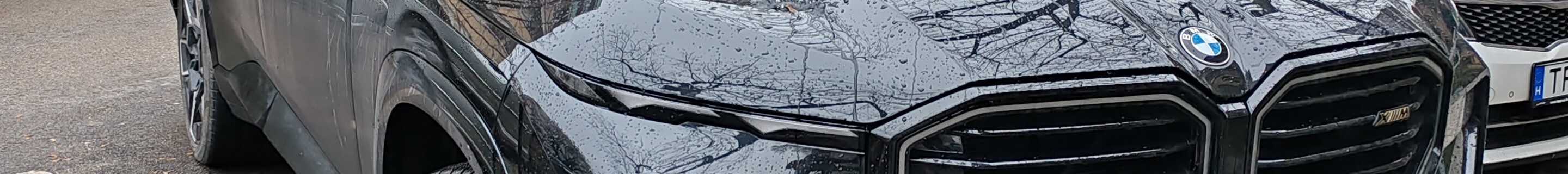BMW XM G09